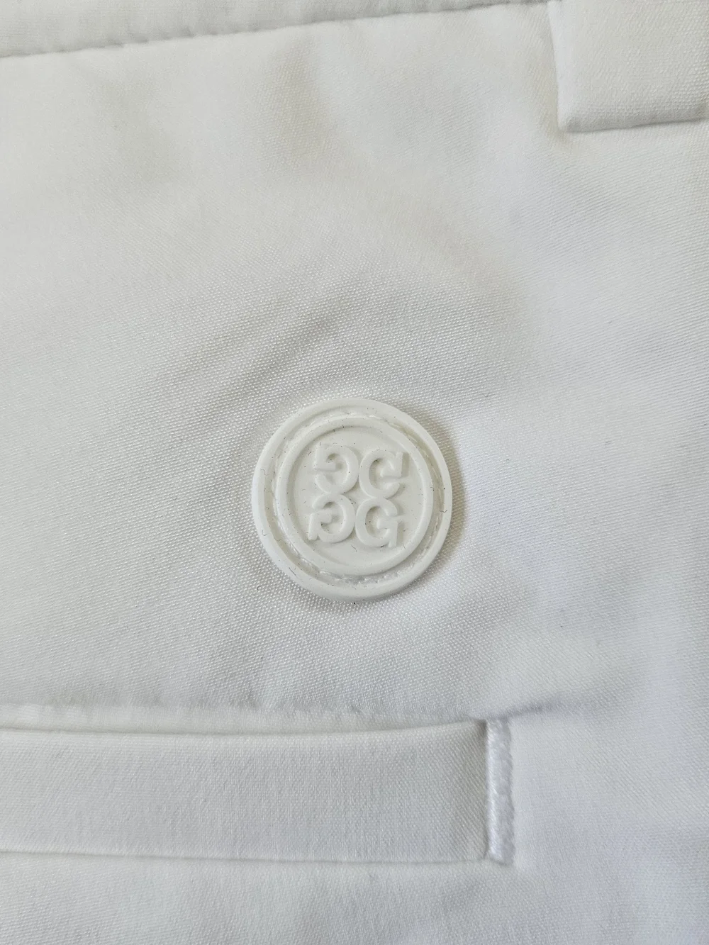 G/FORE Maverick White Men’s Stretch Active Performance Golf Shorts Size 32